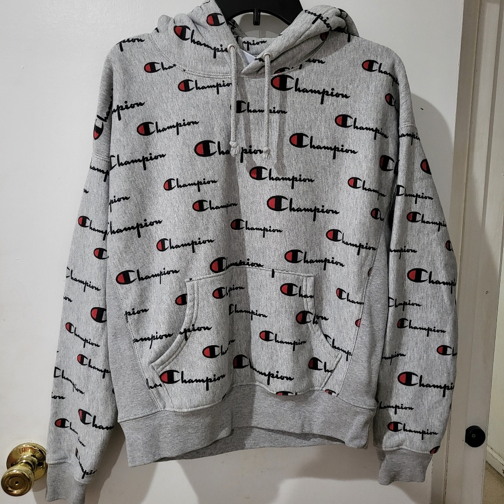 Champion Sweatshirt